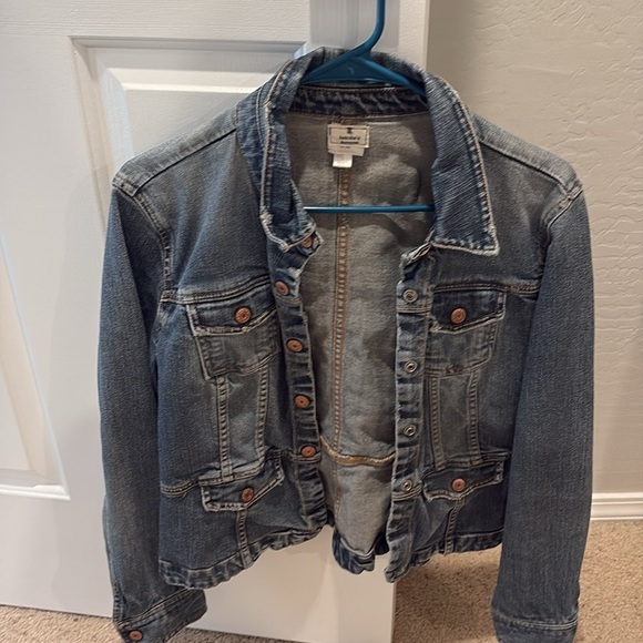 Upcycled Denim Jacket with Floral Patch - Picture 2 of 4